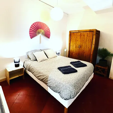 Apartment T2 Republique - Centre Historique - Wifi